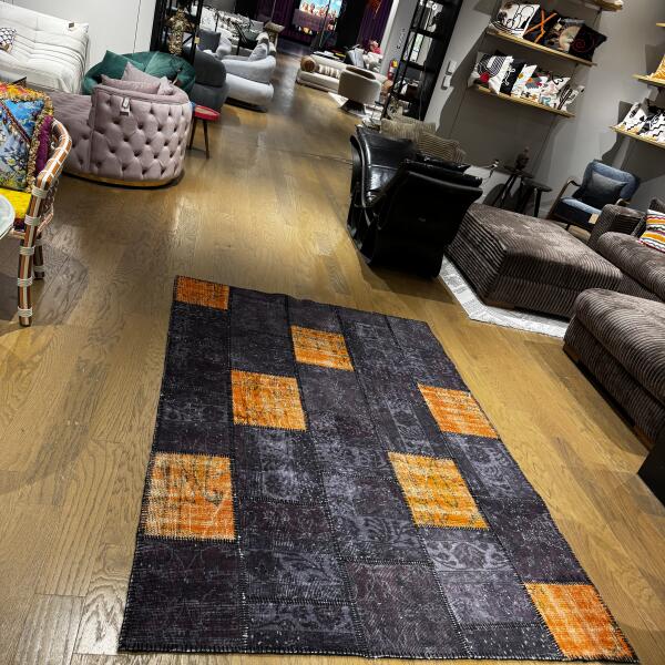 Ember Noir Rug – Handwoven Black & Orange Patchwork Vintage Carpet