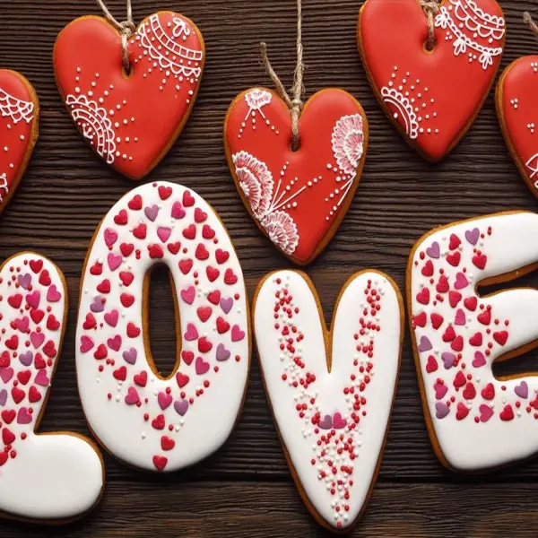 Tempered Glass Cutting Board - 12" x 17" Durable Shatterproof Kitchen Tool with Love and Heart Cookie Design | Perfect Gift for Mother’s Day, Christmas, and Housewarming