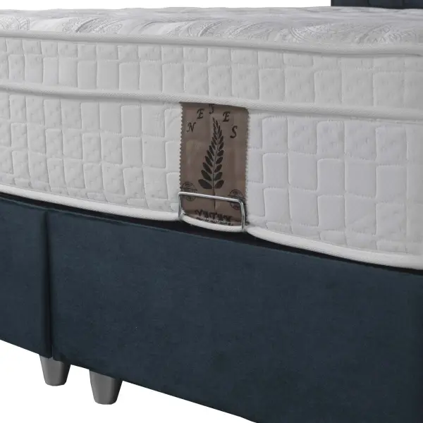 Emerald Base and Emerald Headboard