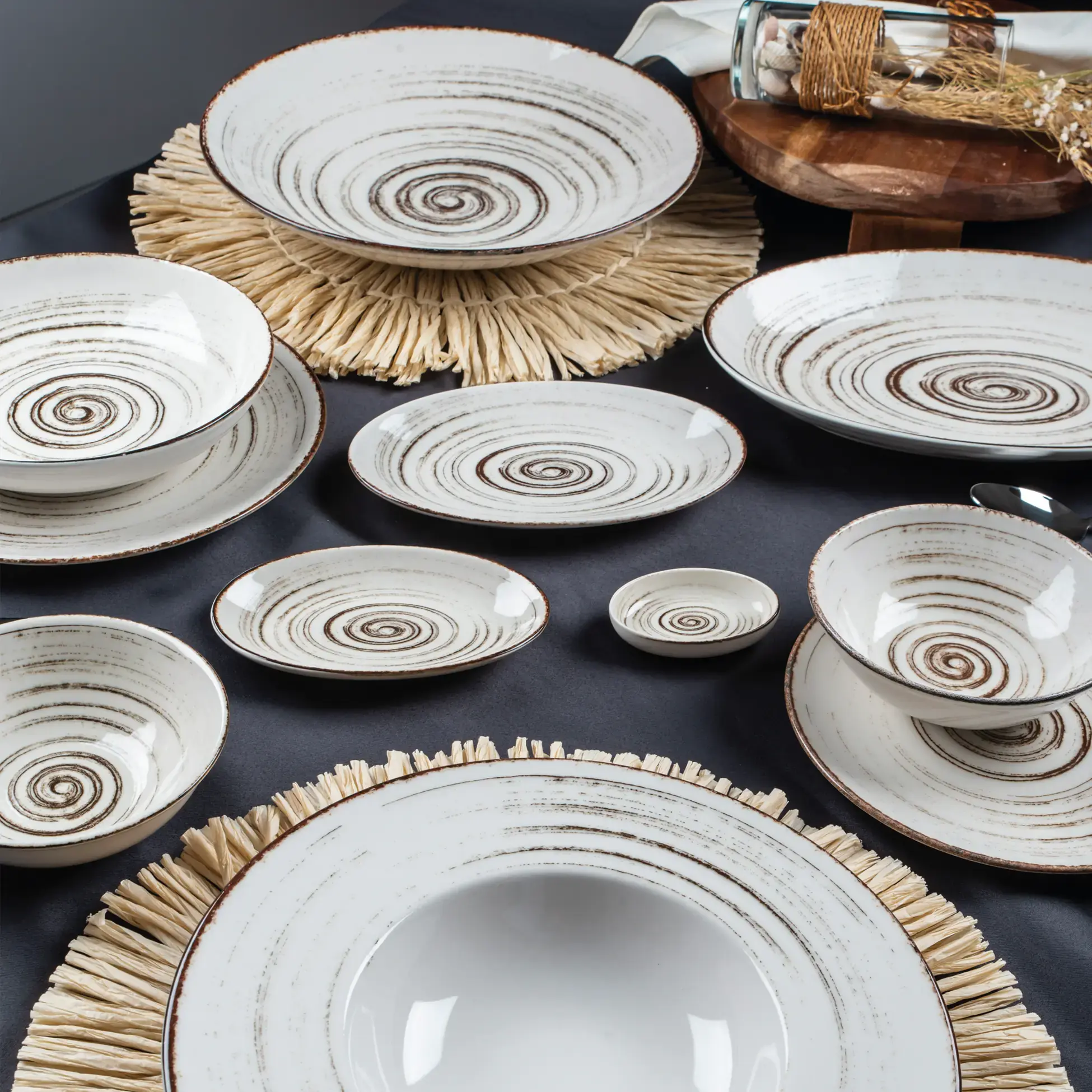 Spiral Elegance Porcelain Dinner Set