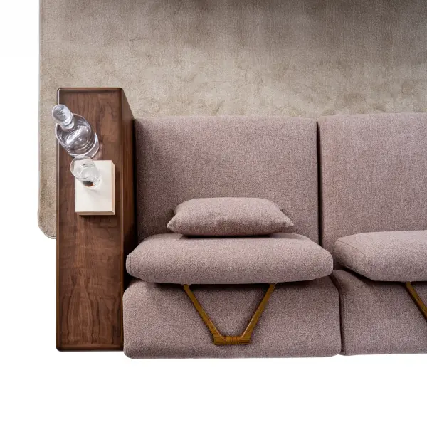 Ferozzi Lounge Corner Set – Modern Modular Sofa with Adjustable Headrests, Beech Wood Legs & Custom Fabric Options | Durable & Comfortable Living Room Furniture