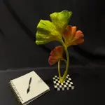 Autumn Leaves Sculpture – Decorative Fall-Inspired Design with Checkered Base
