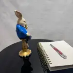 Ferozzi Sophisticated Blue Tuxedo Rabbit Figurine – Handcrafted Baroque-Inspired Home & Lounge Decor