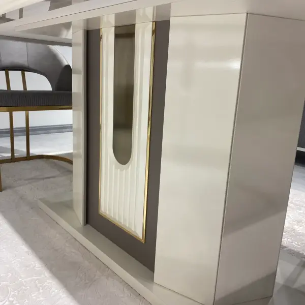 Zürich Dining Table and Chair