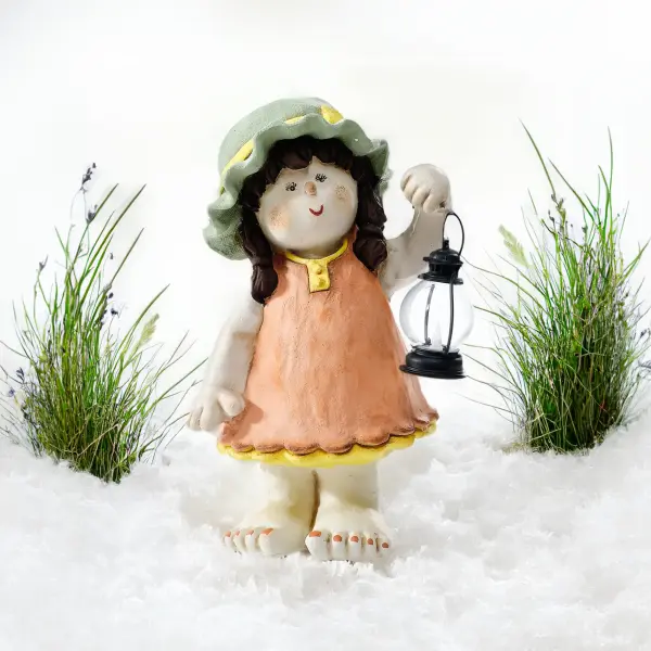 Ferozzi Handmade Garden Girl with Lantern Decorative Figurine