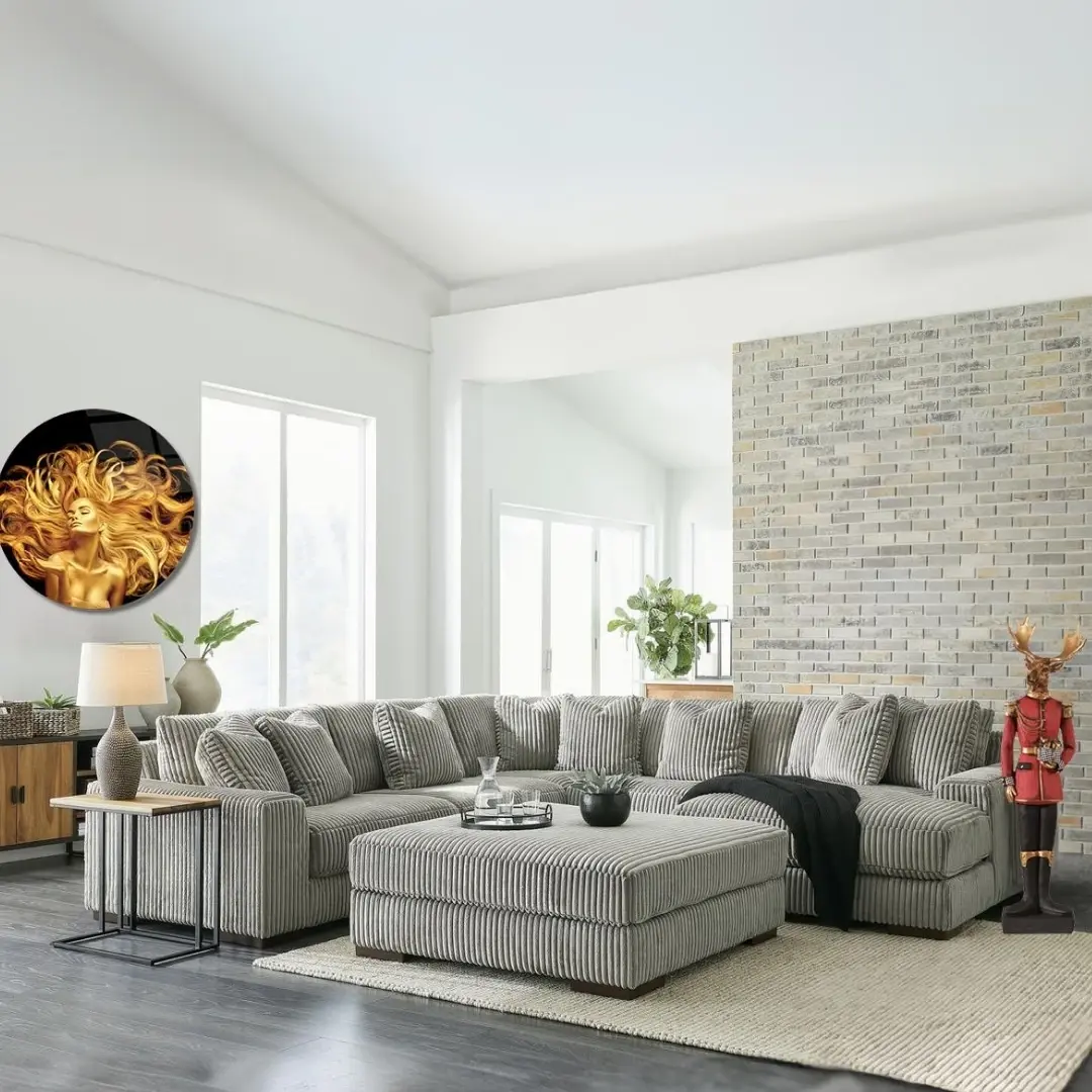 Ozii 4-Piece Sectional With Ottoman