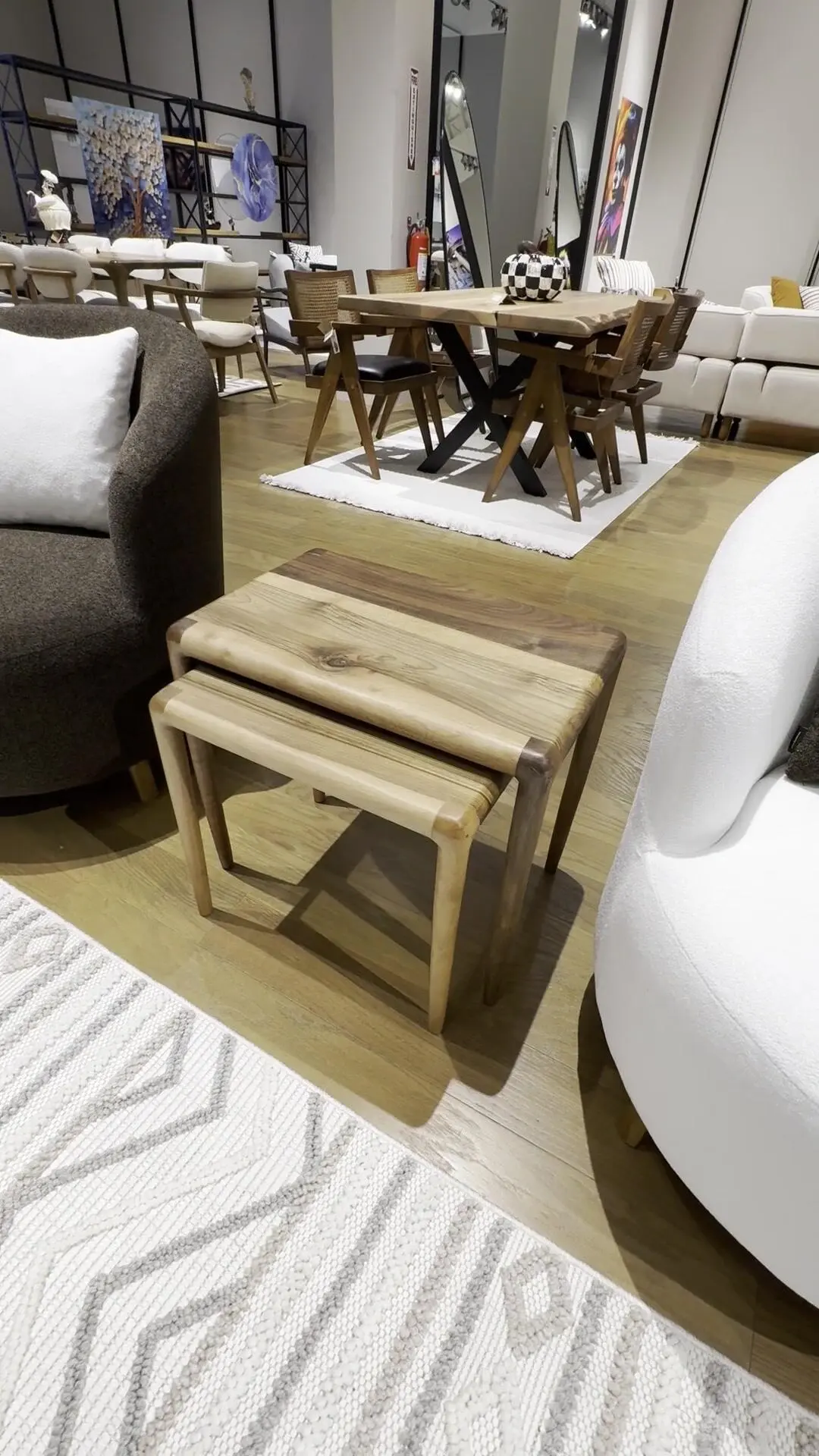Walnut Oslo 2-Piece Nesting Table