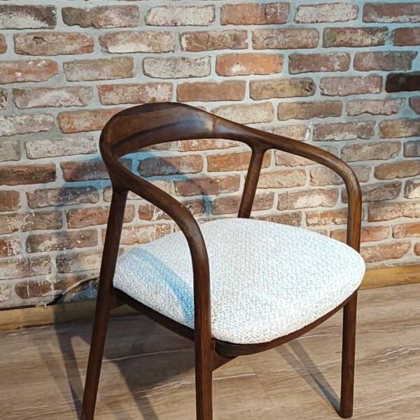 Walnut Oslo Chair Brown