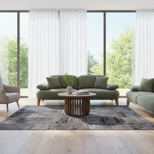 Steel Harmony Patchwork Rug – Handmade Grey & Smoke Tones Carpet