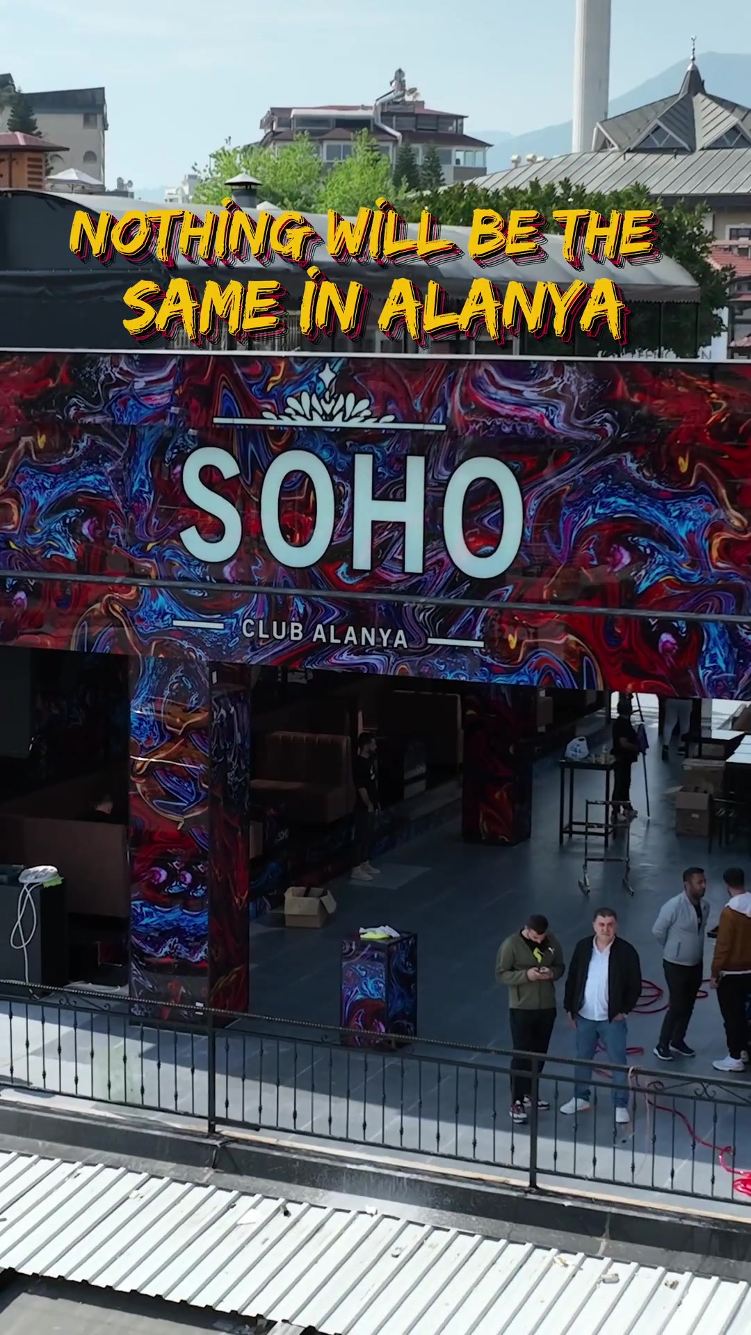 Ferozzi-Restaurant-Renovation-Modern-Design-Soho