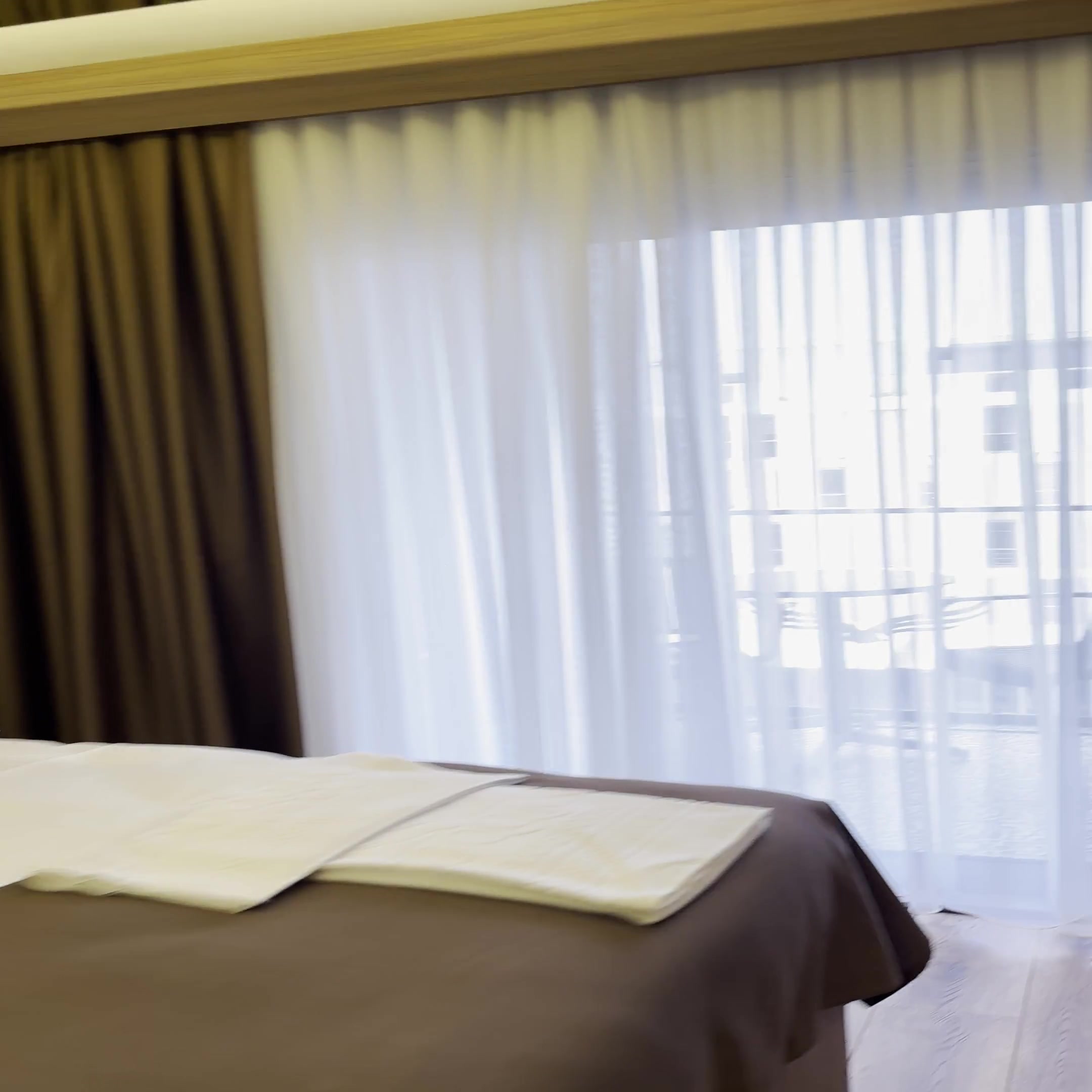 Hotel Exterior Design Ferozzi Glassart Atlanta Usa