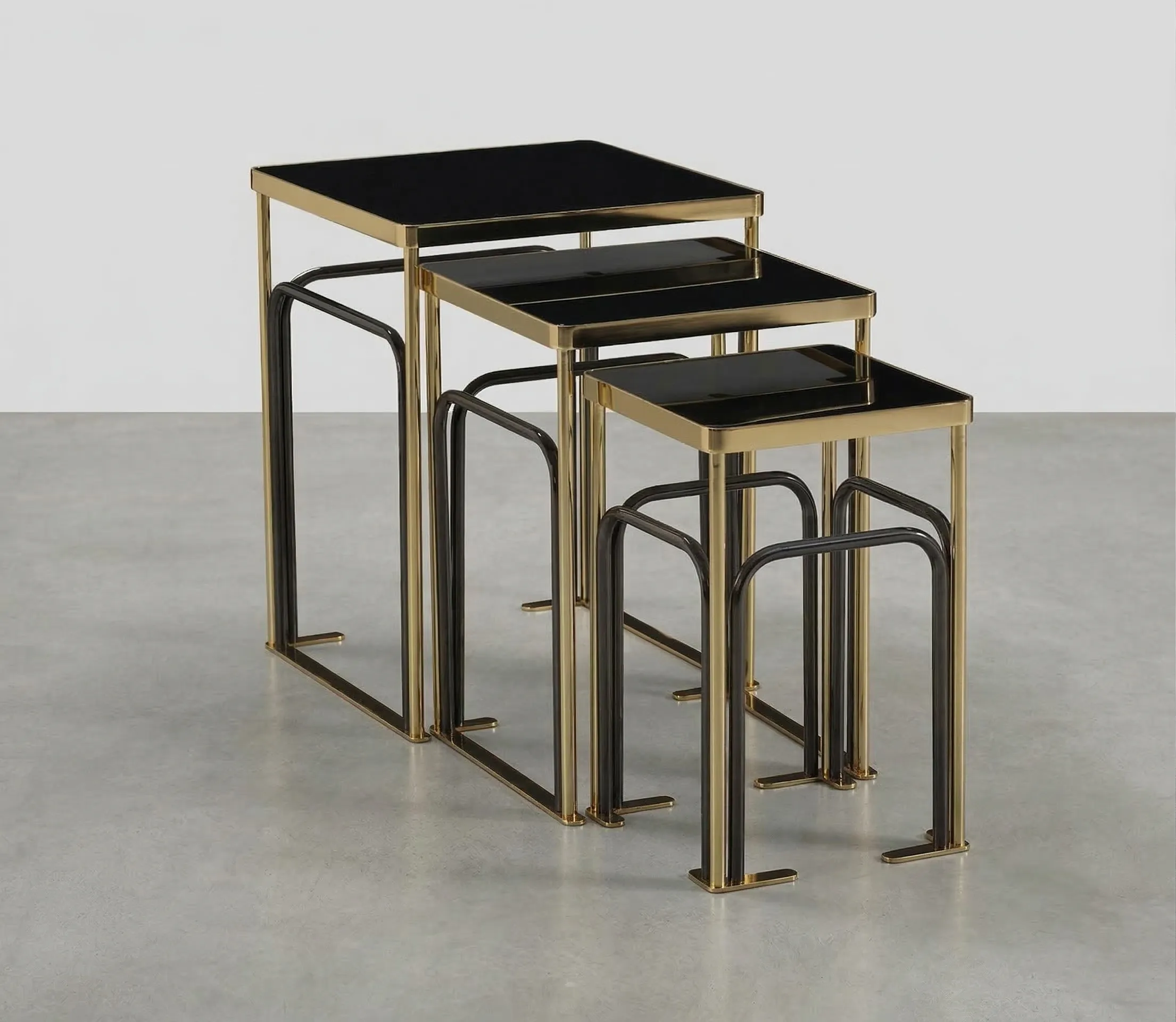 Riverdale Nesting Side Table – side table detail view 3 | Ferozzi