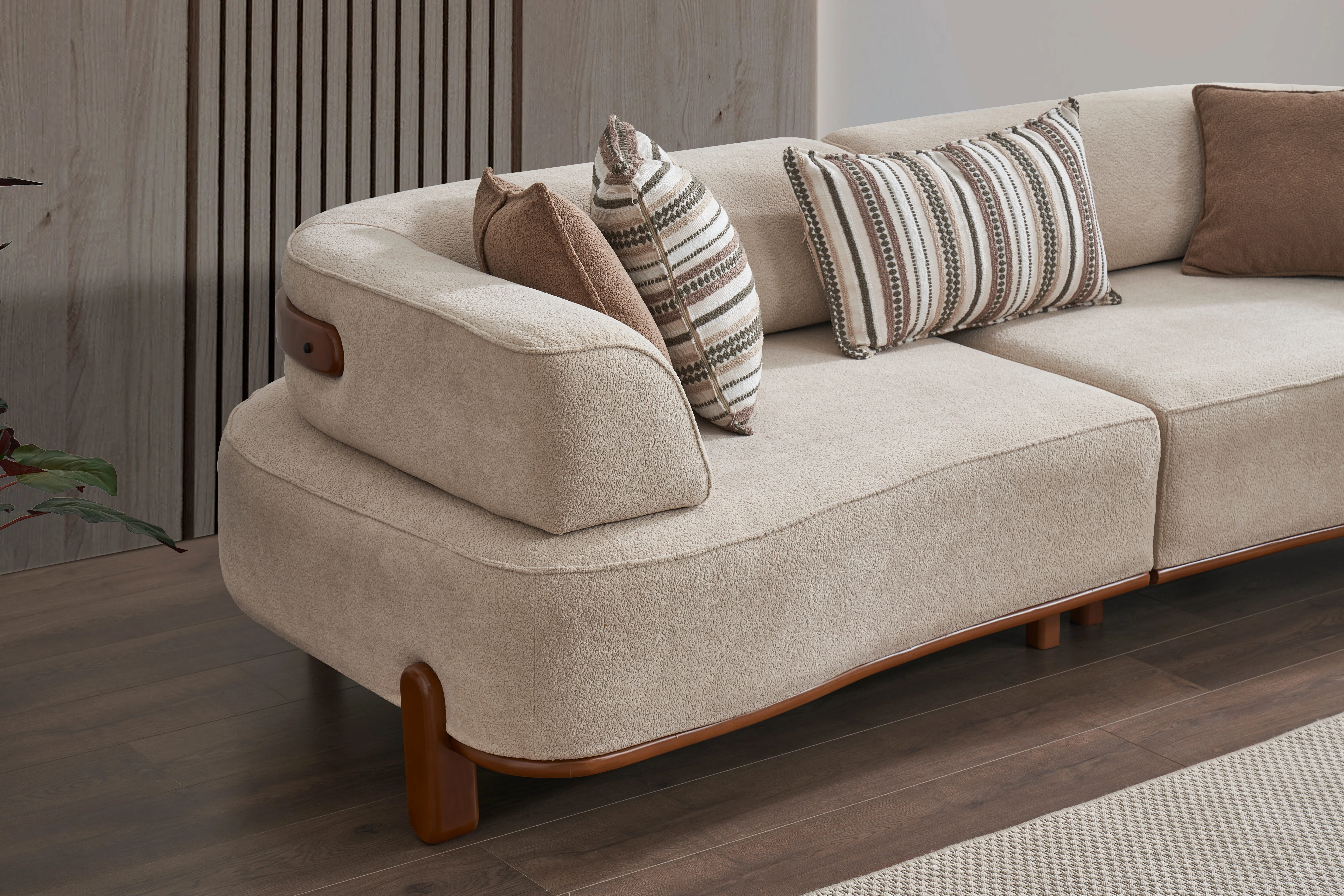 Augusta Pet Friendly Sofa – sofa detail view 8 | Ferozzi