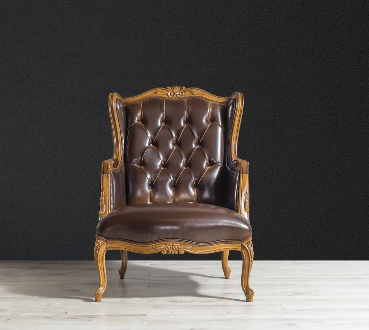 Macon Sofa – sofa detail view 14 | Ferozzi