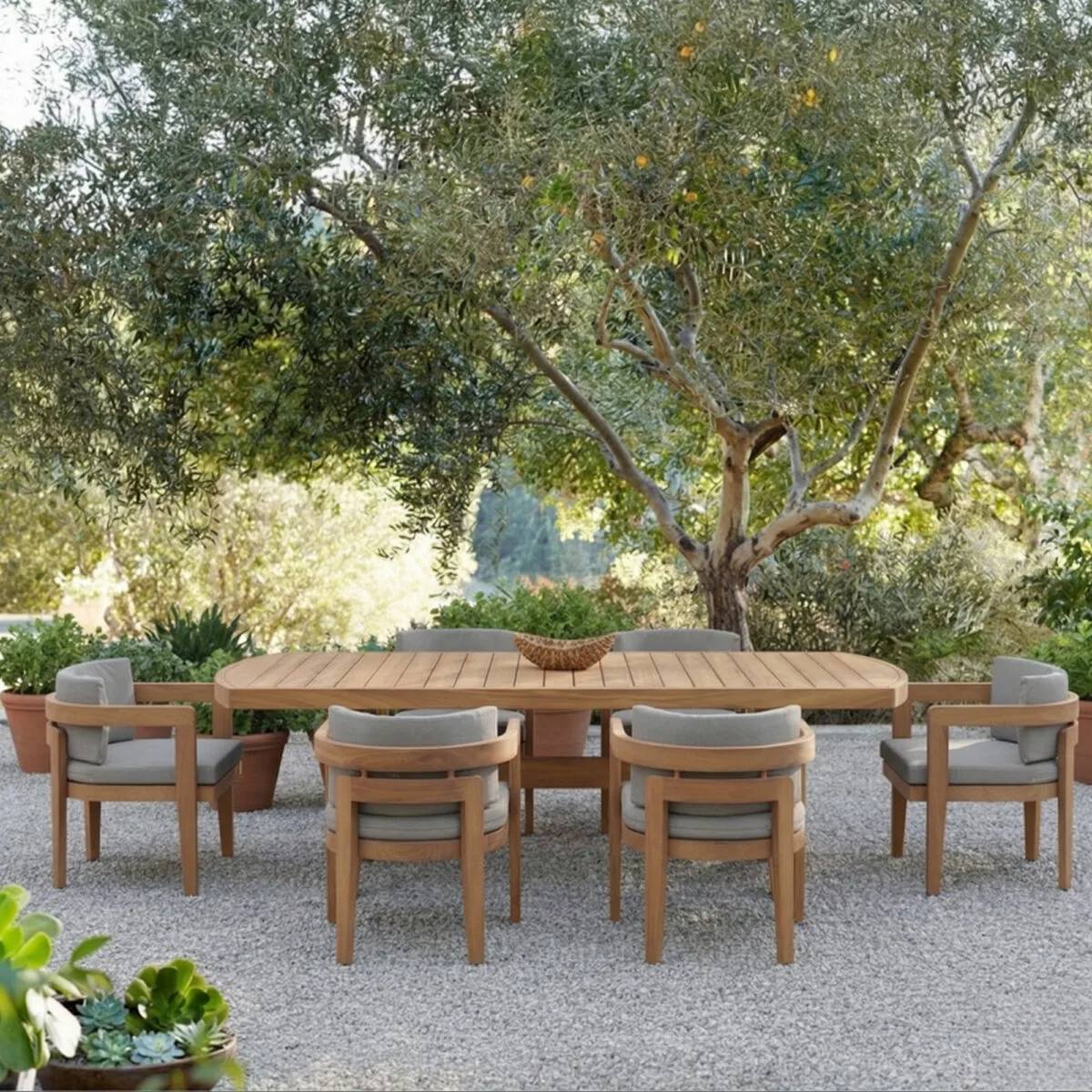 Austin Outdoor Dining Set – outdoor dining chair detail view 2 | Ferozzi