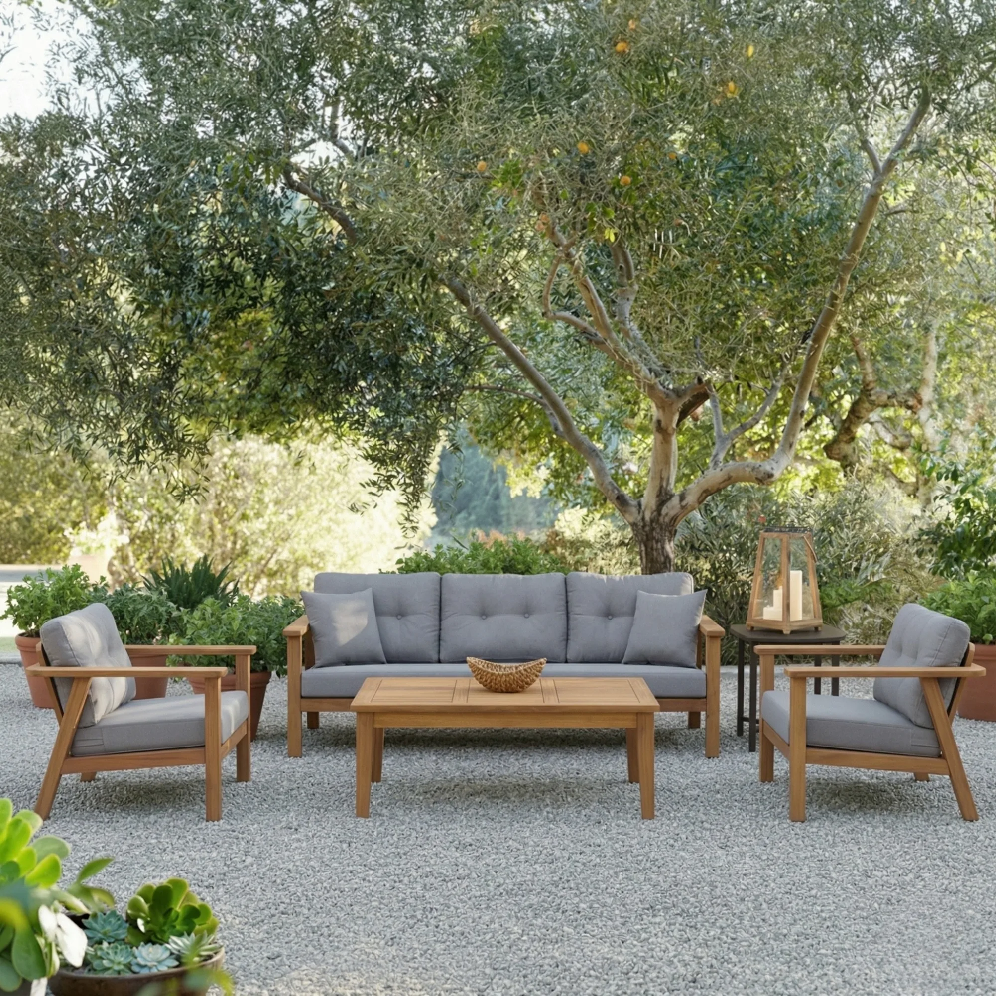 Bianca Outdoor Sofa Set – outdoor sofa detail view 2 | Ferozzi