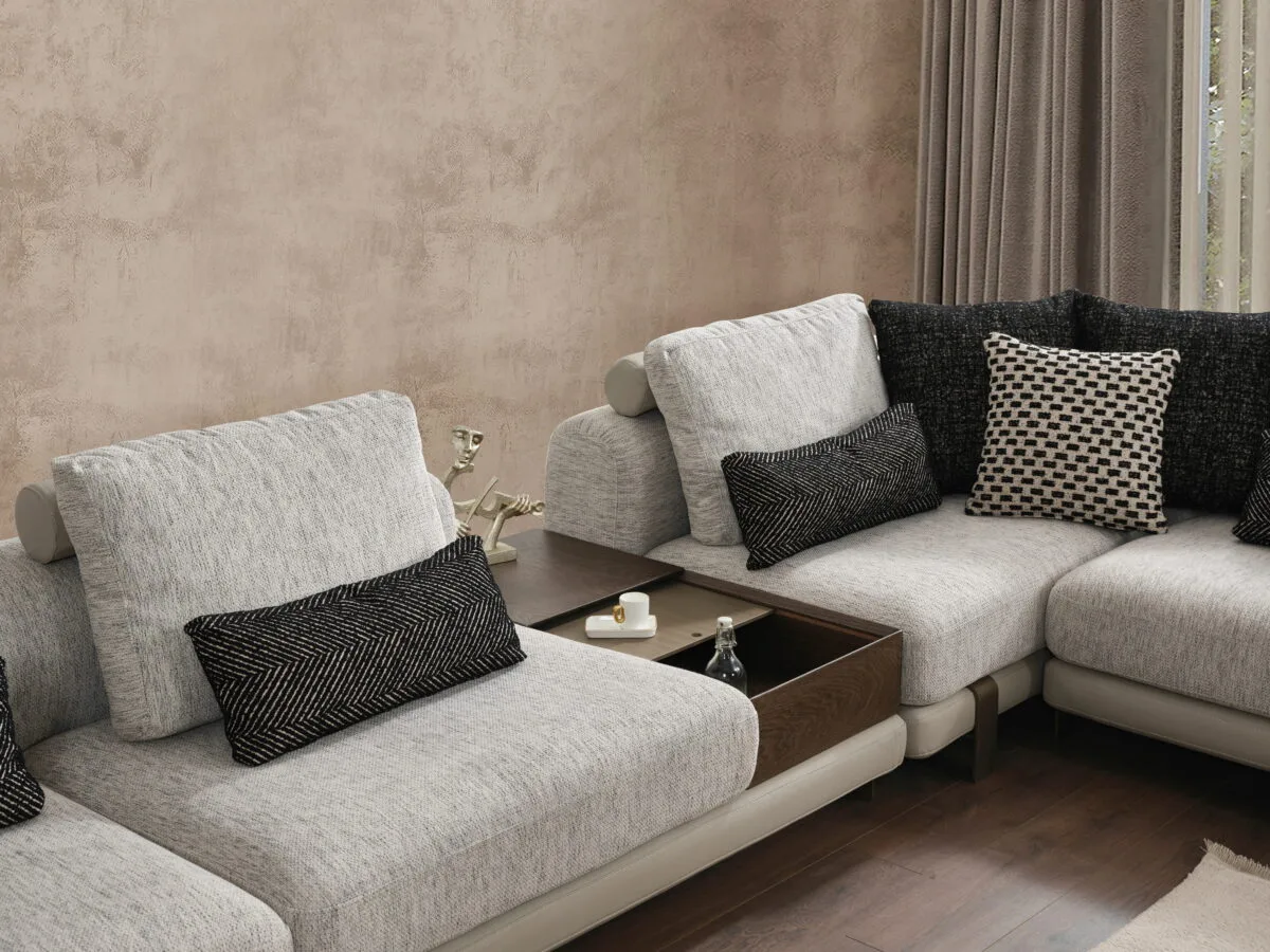 Ocean Sectional Sofa – sectional sofa detail view 11 | Ferozzi