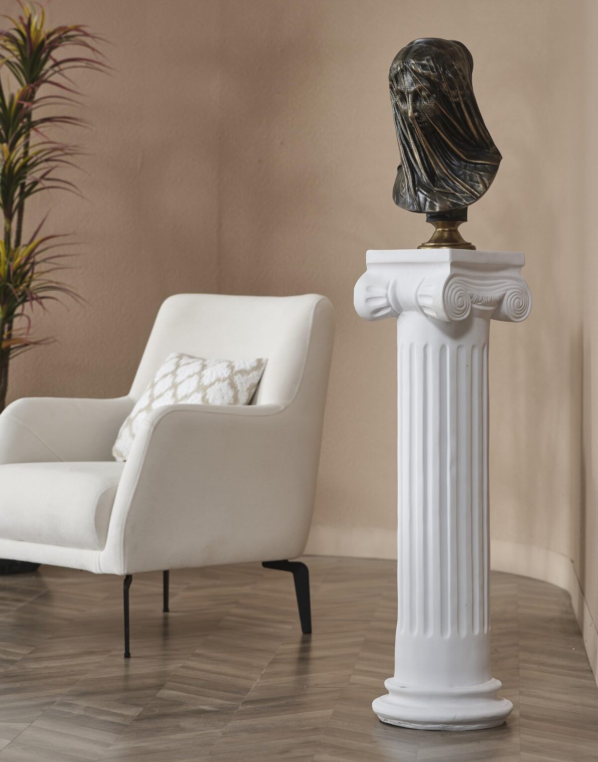 Ancient Roman Column Sculpture