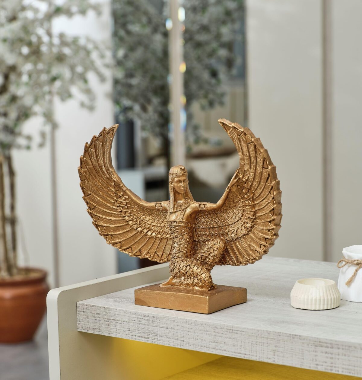 Cleopatra Bust Sculpture